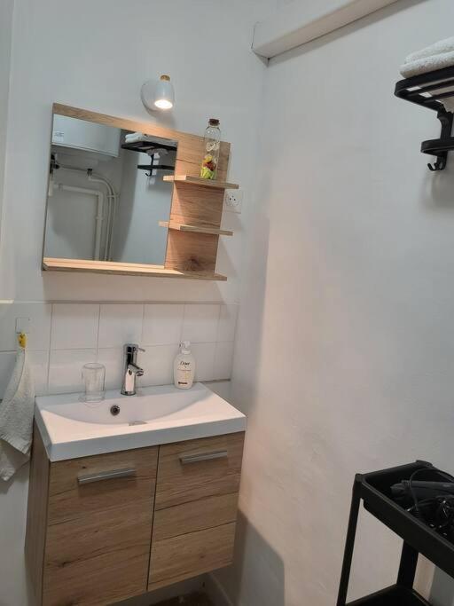 Logement Au Coeur De Marseille, Le Stassi Dış mekan fotoğraf